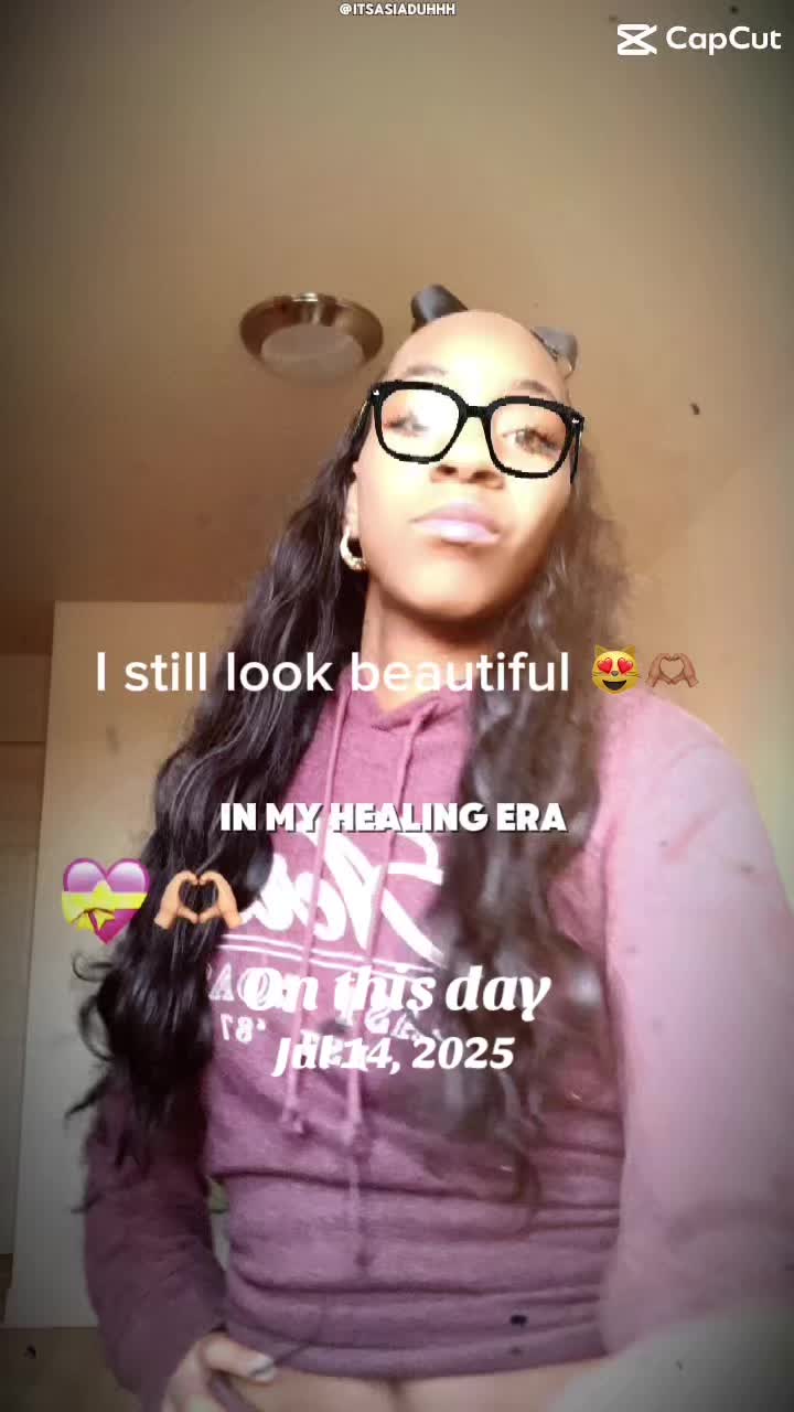 @DenishaDaBaddeStBarbie🪺🪸💐🐚