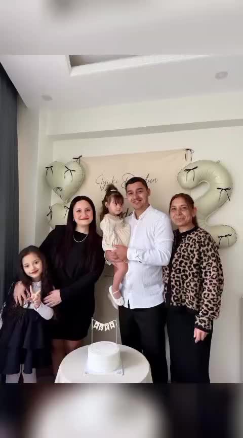 @G&uuml;lten kumru