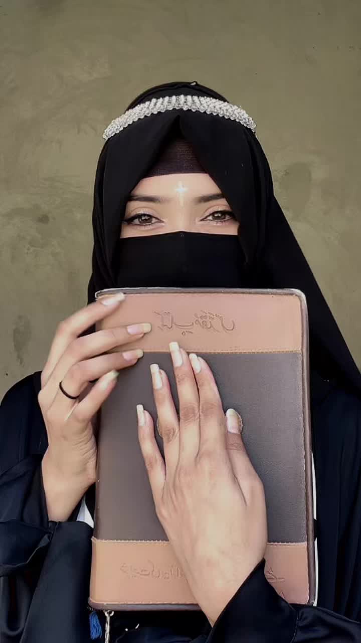 @ANᴼᴼᴿᴬ