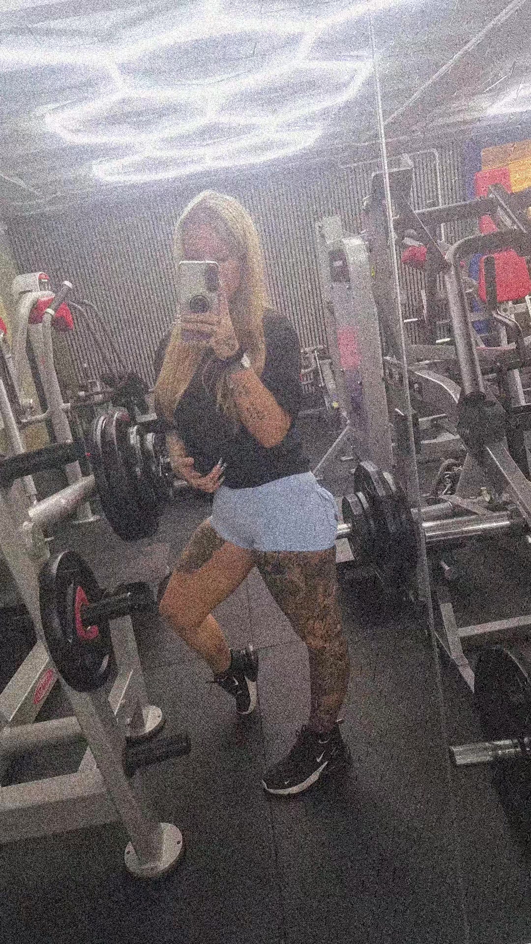 @reevesnicky1