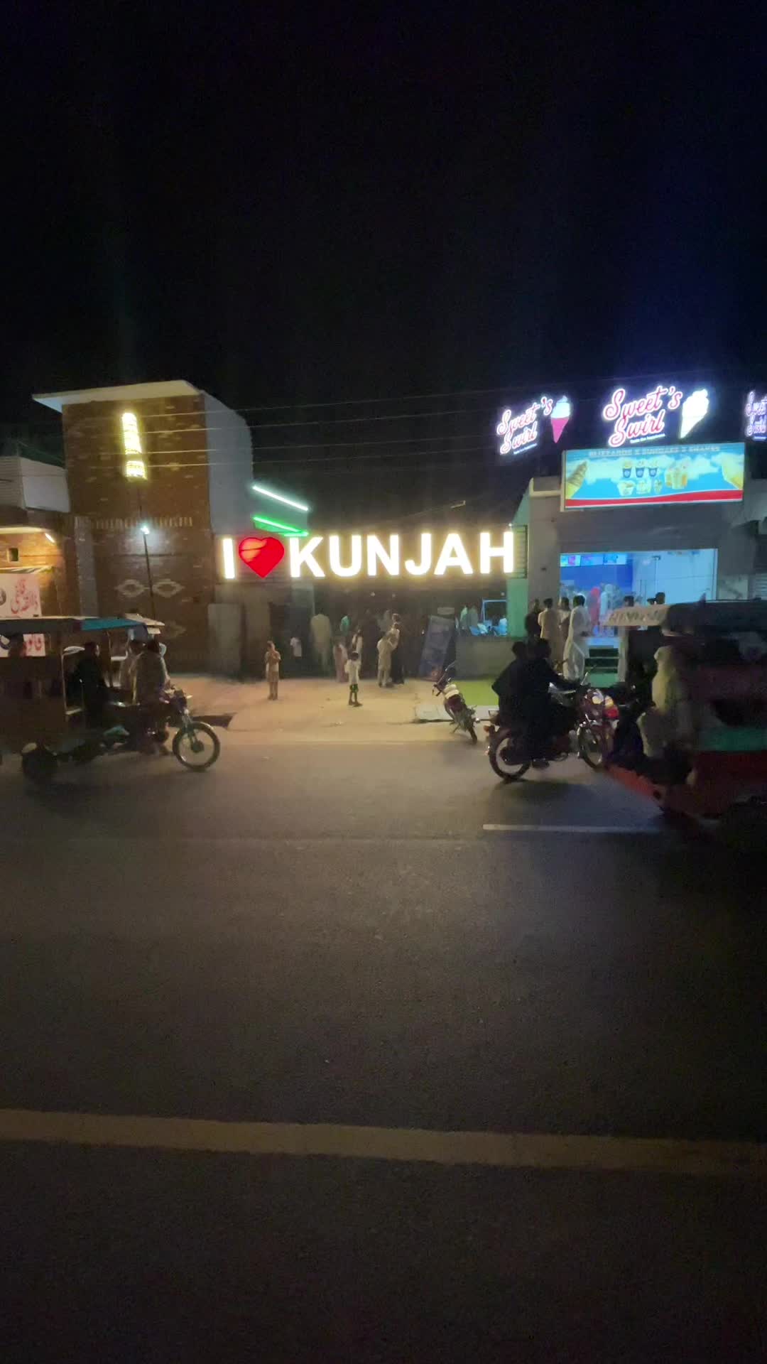 @𝙎𝙃𝙀𝙄𝙆𝙃 𝙃𝘼𝙎𝙎𝘼𝙉
