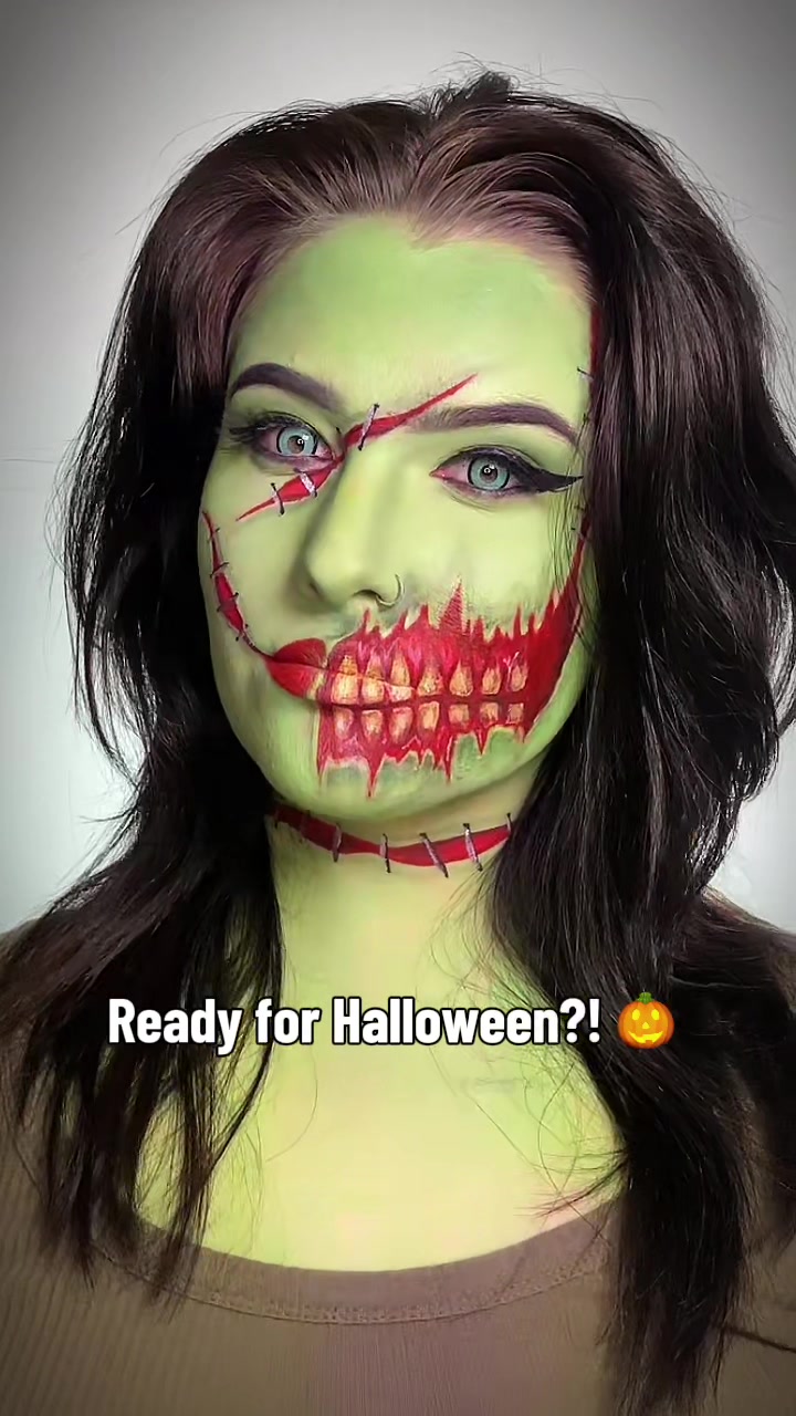 @Makeupby_ESC