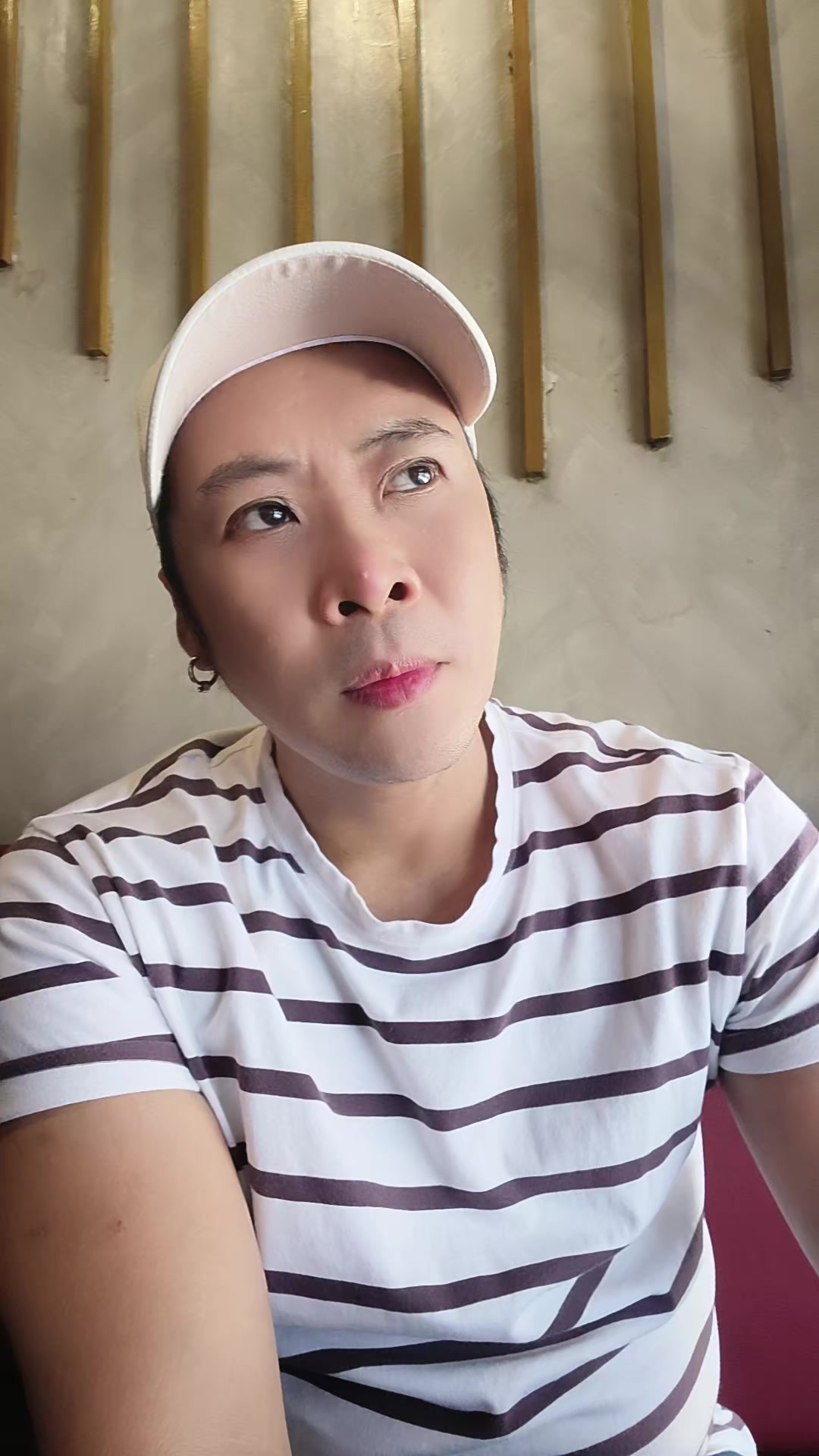 @jhe03poy16