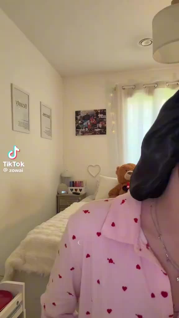 @glowupavecmoi241