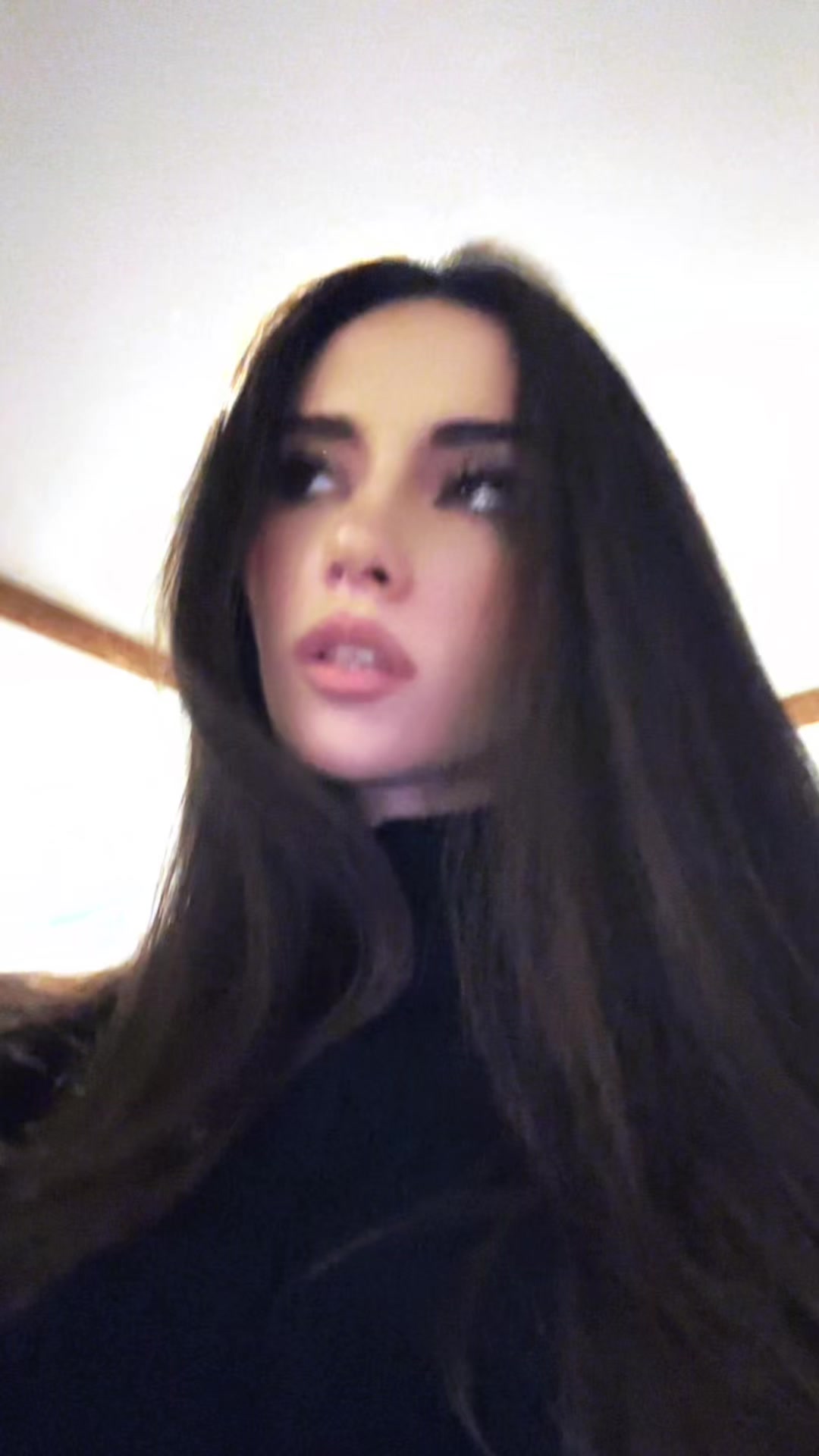 @Neonila🛸