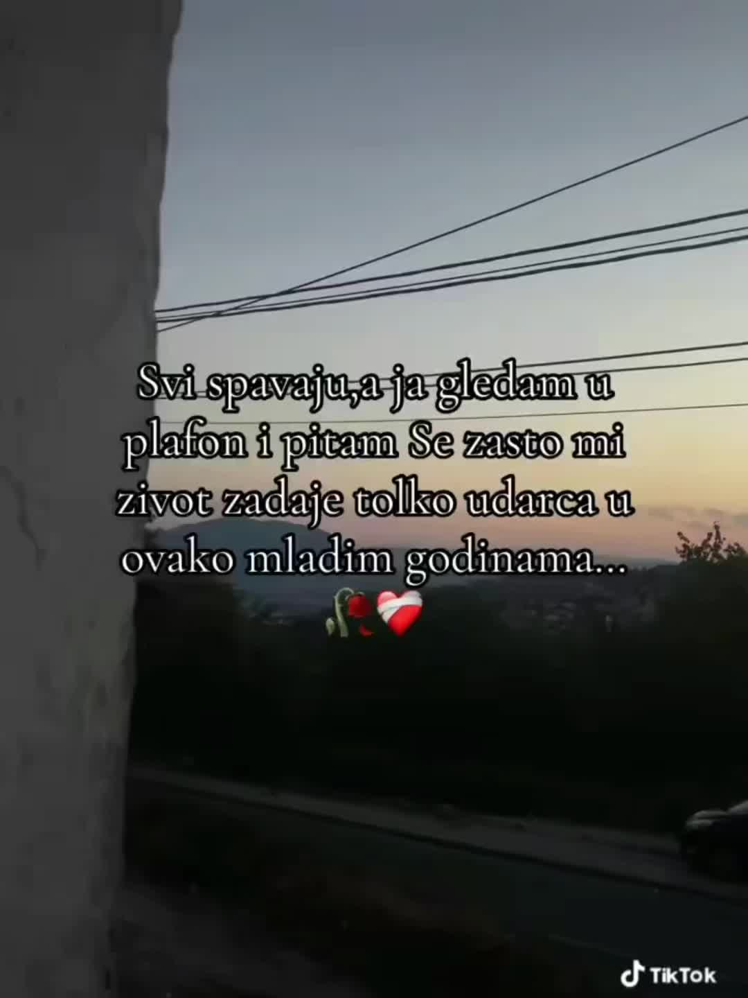 @Adelisa