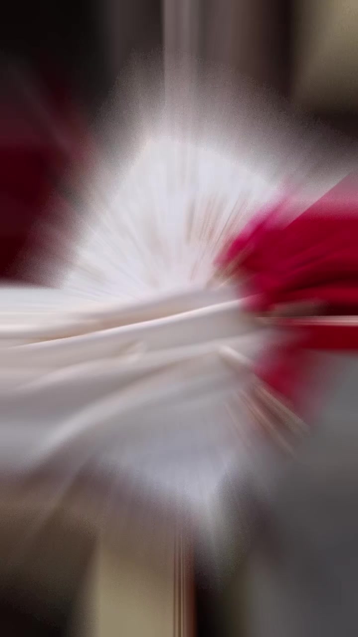 @R&oslash;z&aelig; M&aelig;hb&oelig;&ugrave;l&icirc;st&aelig;