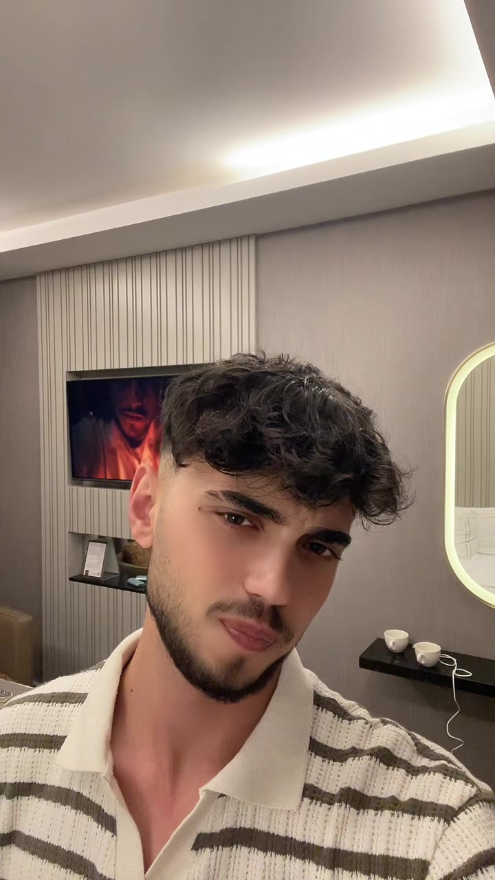 @ahmet احمد                  🪳