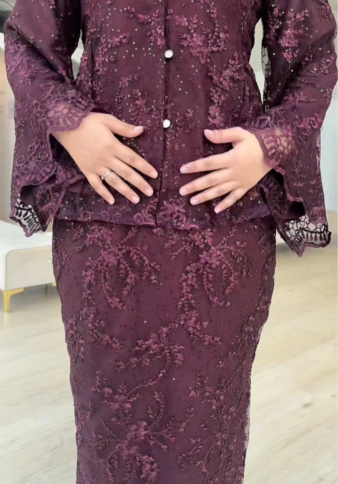 @ceochomelbynabila
