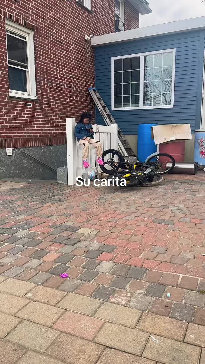 @lesly flores