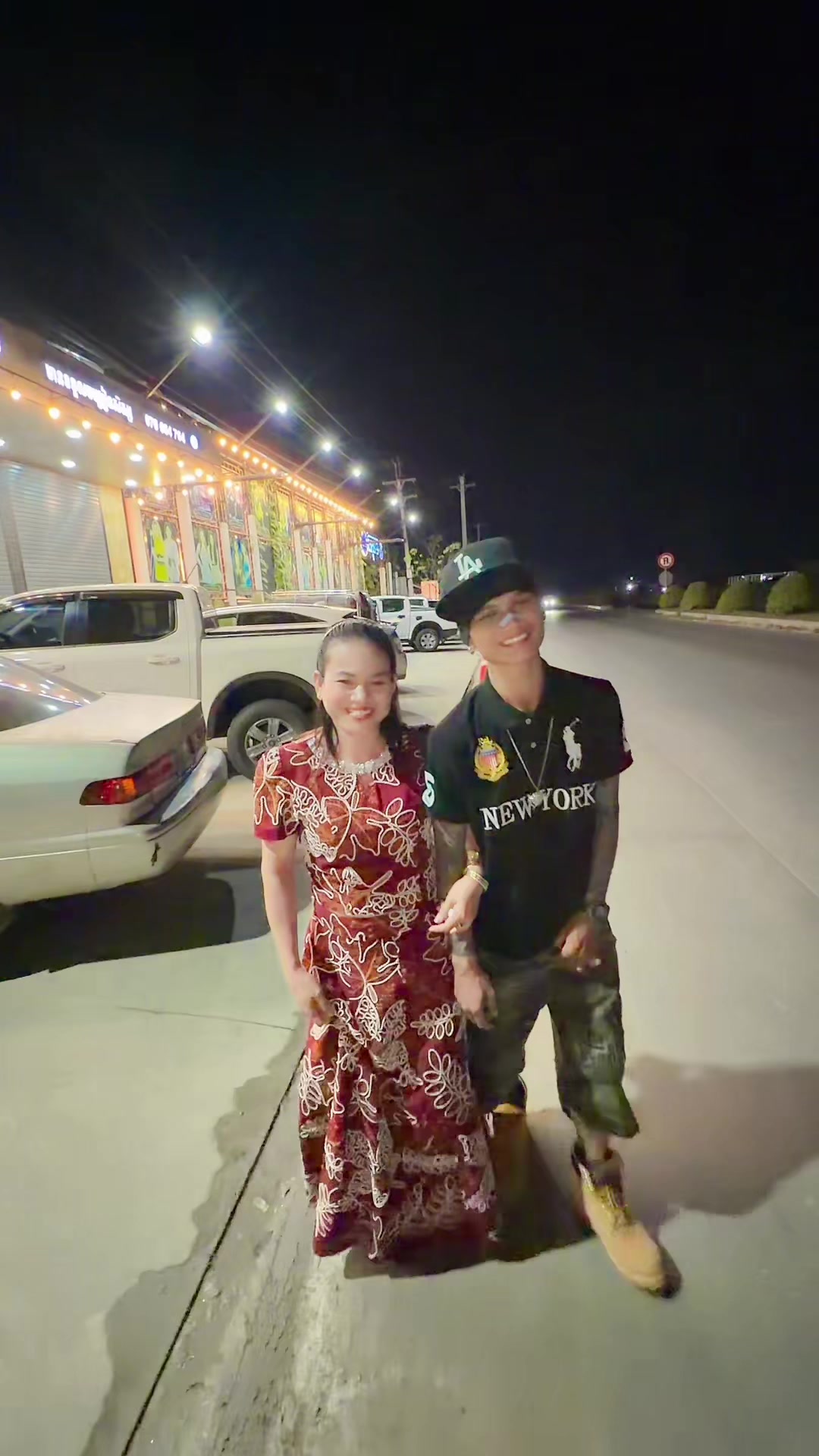 @@ពូសុខាលក់ក្បាលពពែសុីឈាន់