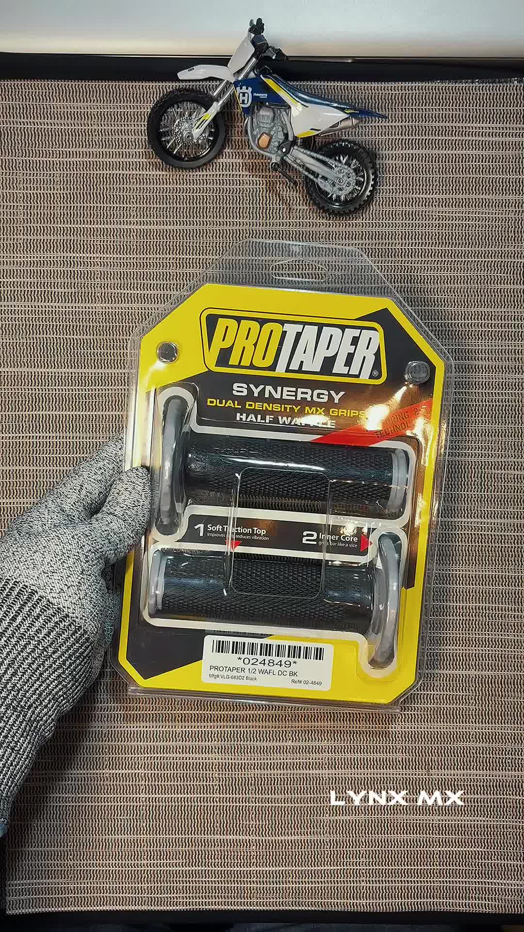 @Lynx Corp Moto X