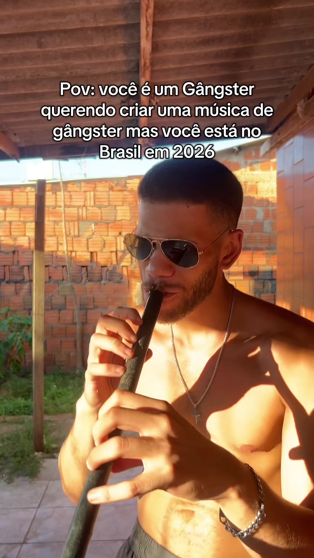 @Vitor Macario