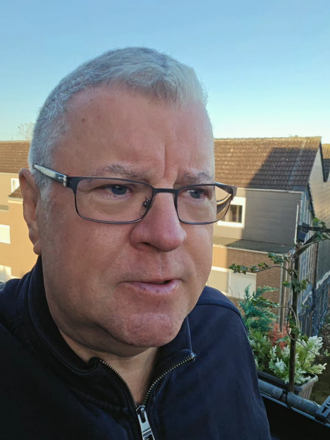 @Binni Jörg