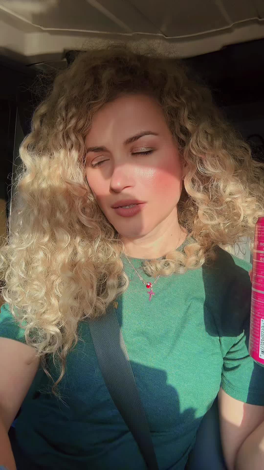 @Arelina Castro