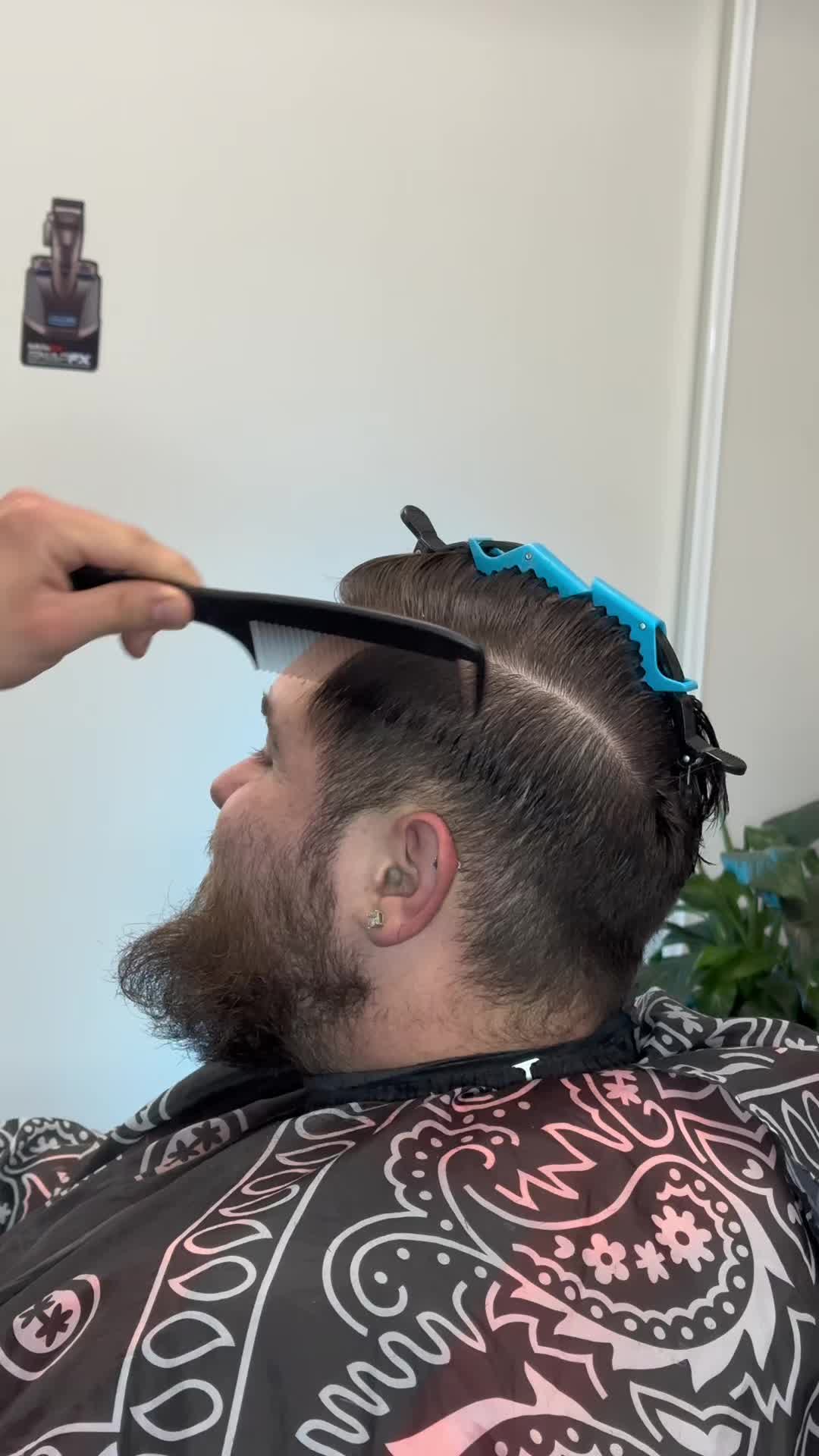 @Sydney Barber • Anto Cuts ๐