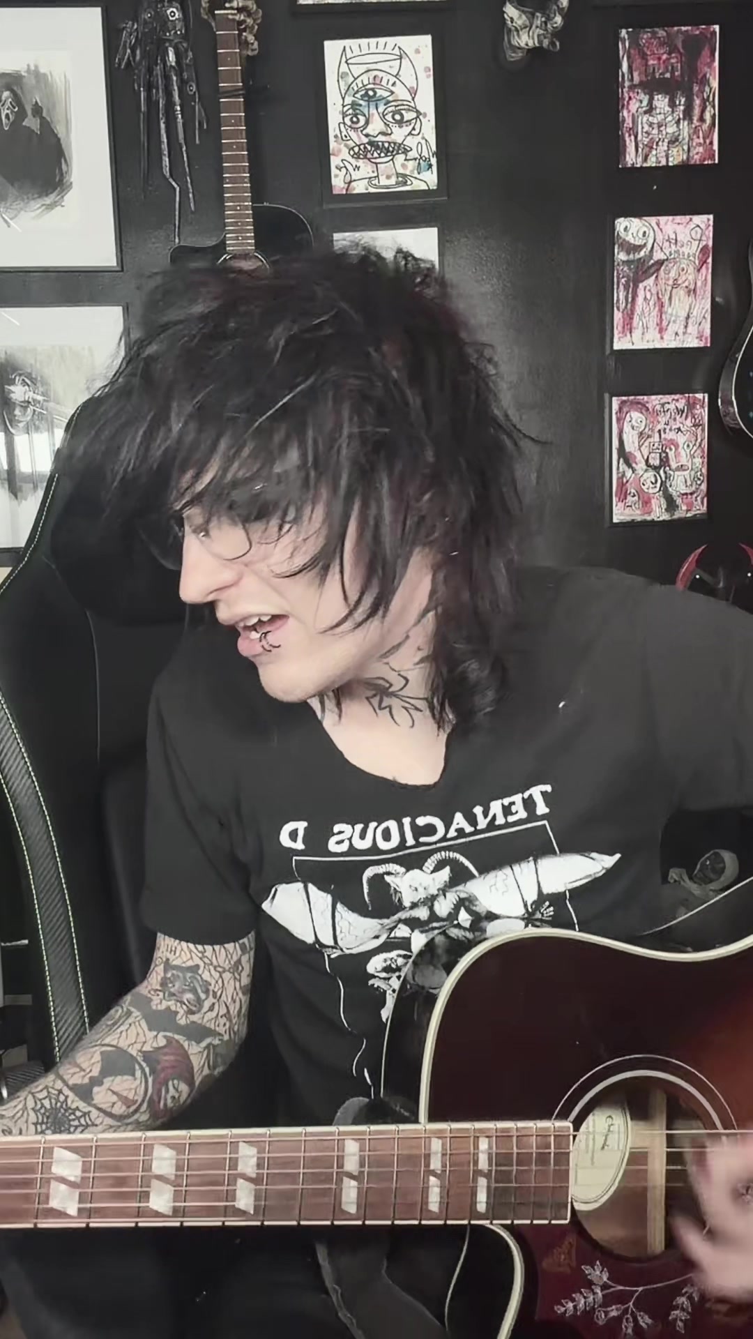@Johnnie Guilbert