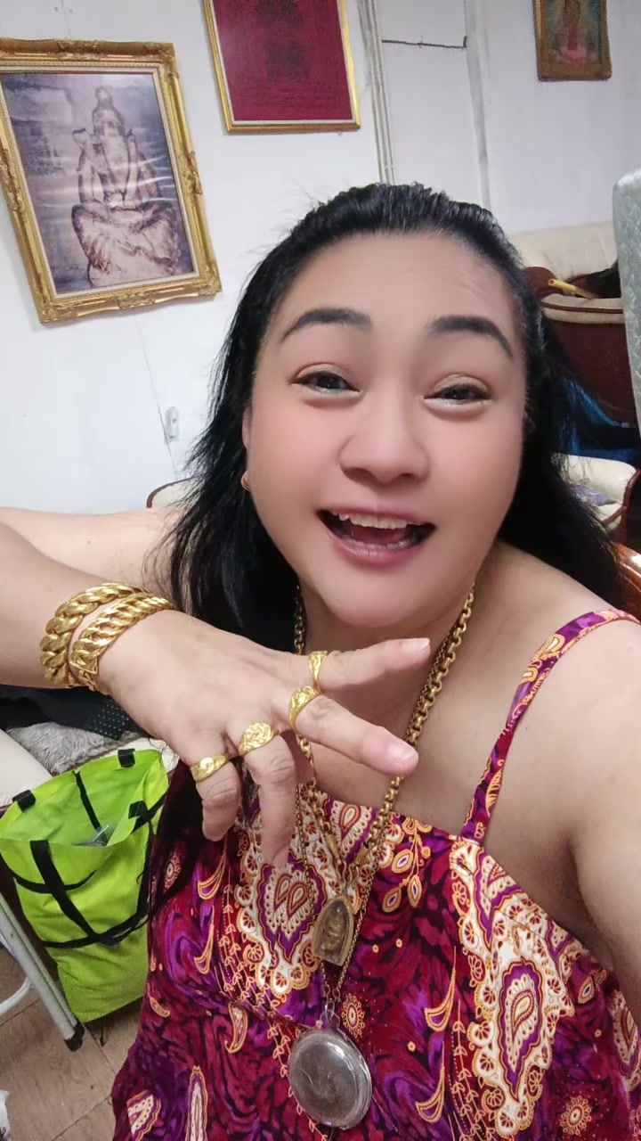 @ชุลีพร ใจเย็น