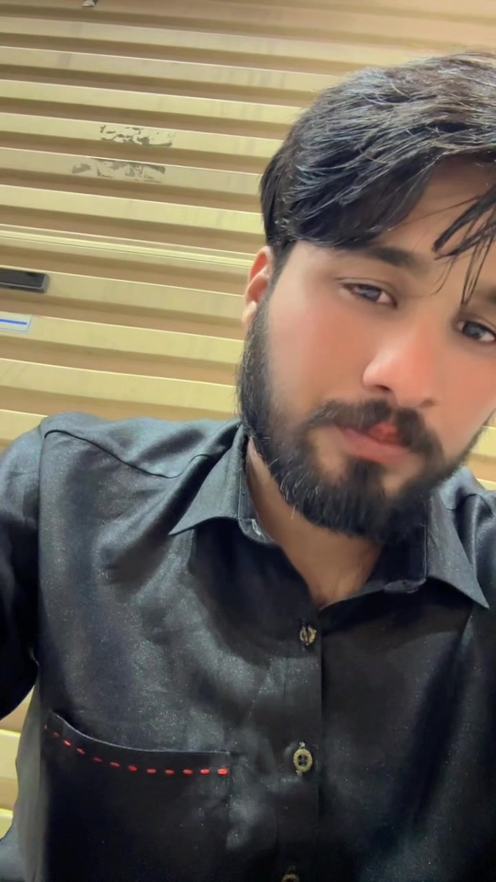@Hashir.🖤