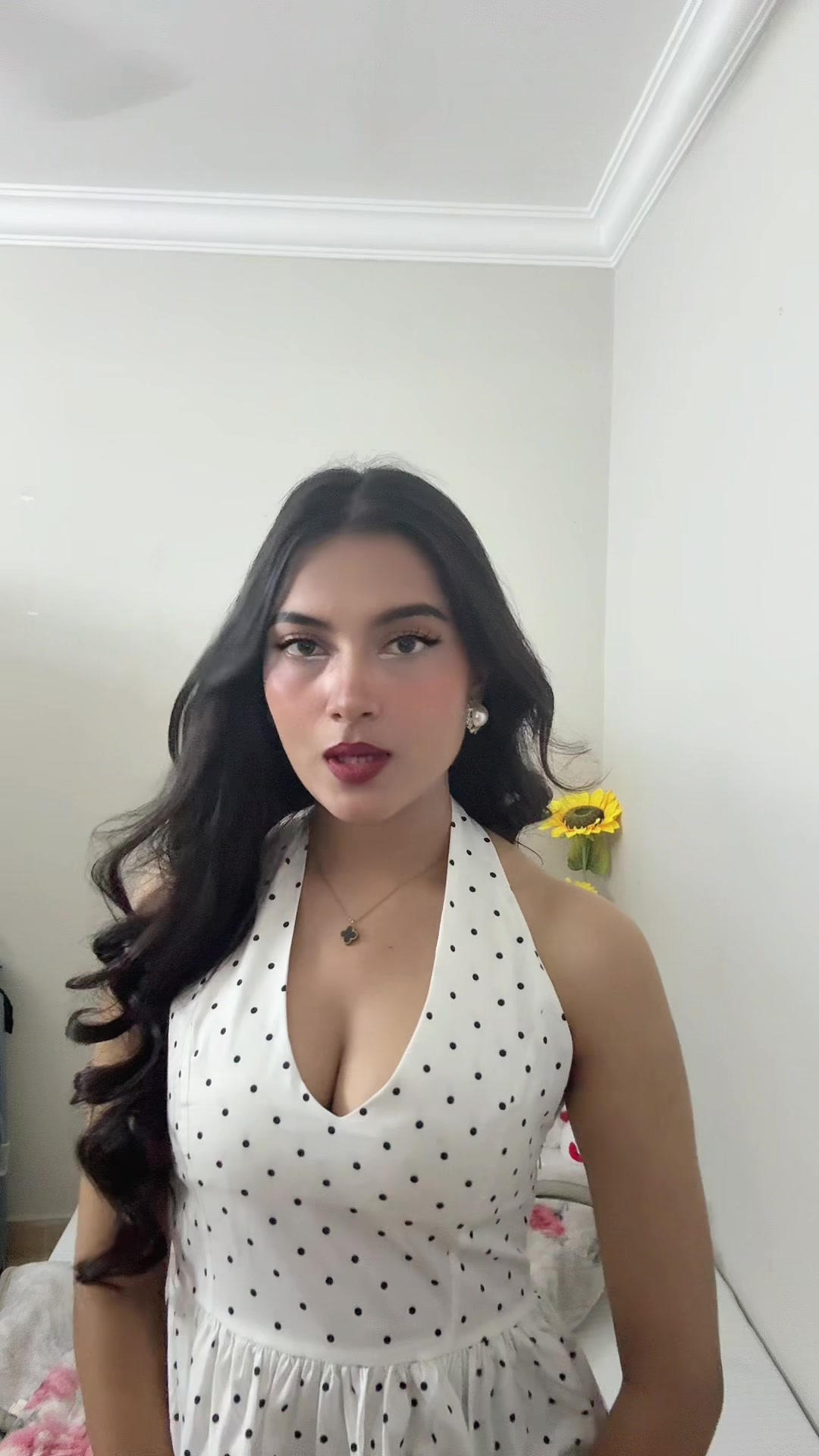 @ANISHA Khadka🧿