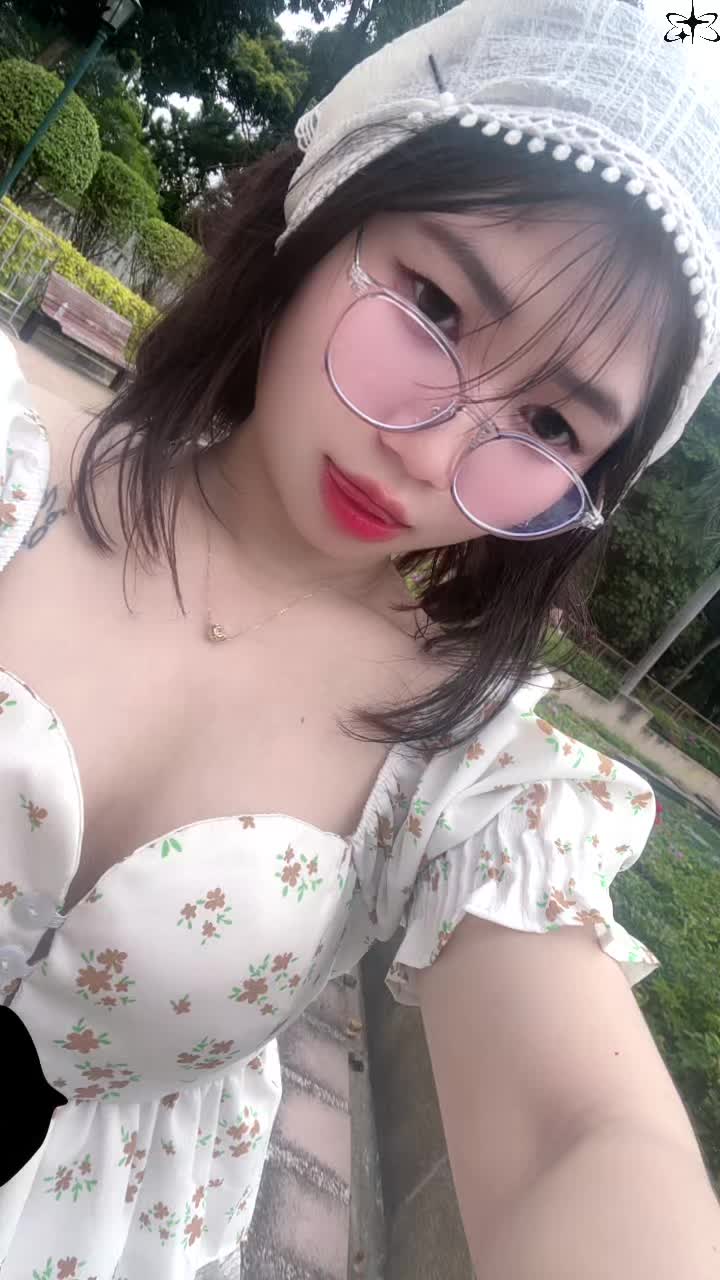 @Hnin 💙🌻