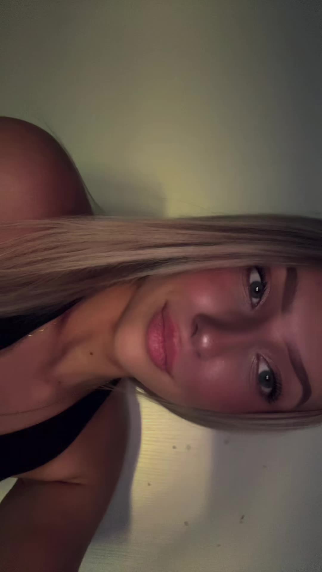 @𝒻𝓁𝒶𝓋𝒾ℯ
