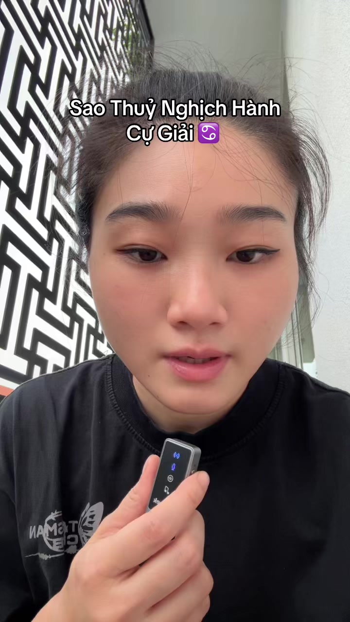 @NerdqueenAstro🪐