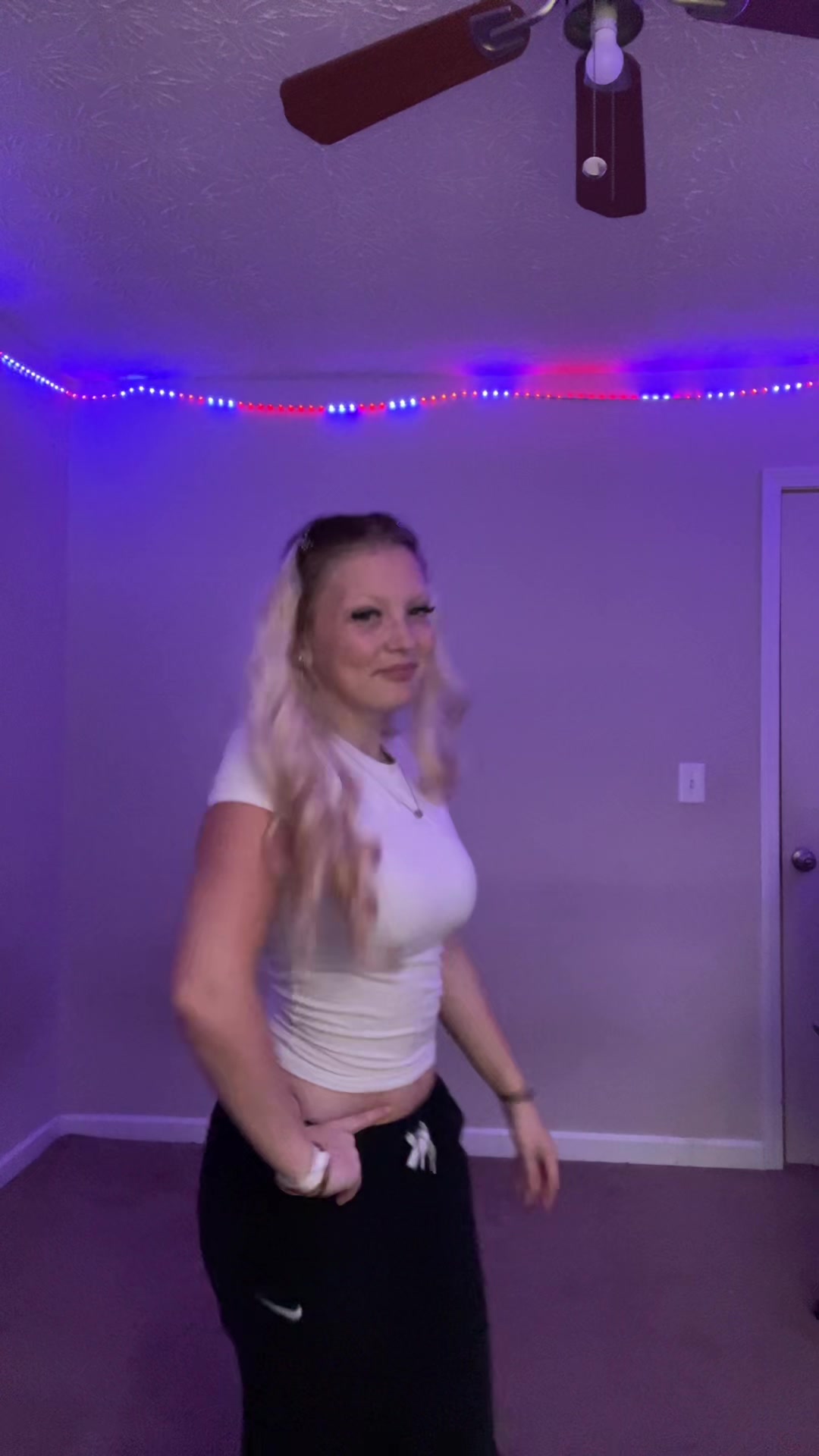 @🤍