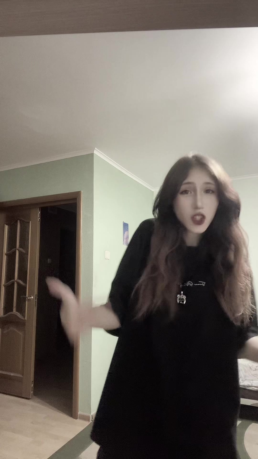 @de1tye