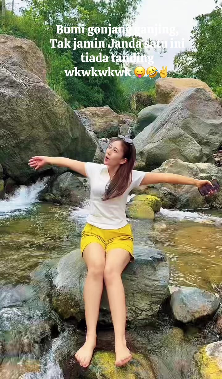 @YuniAlfarizi
