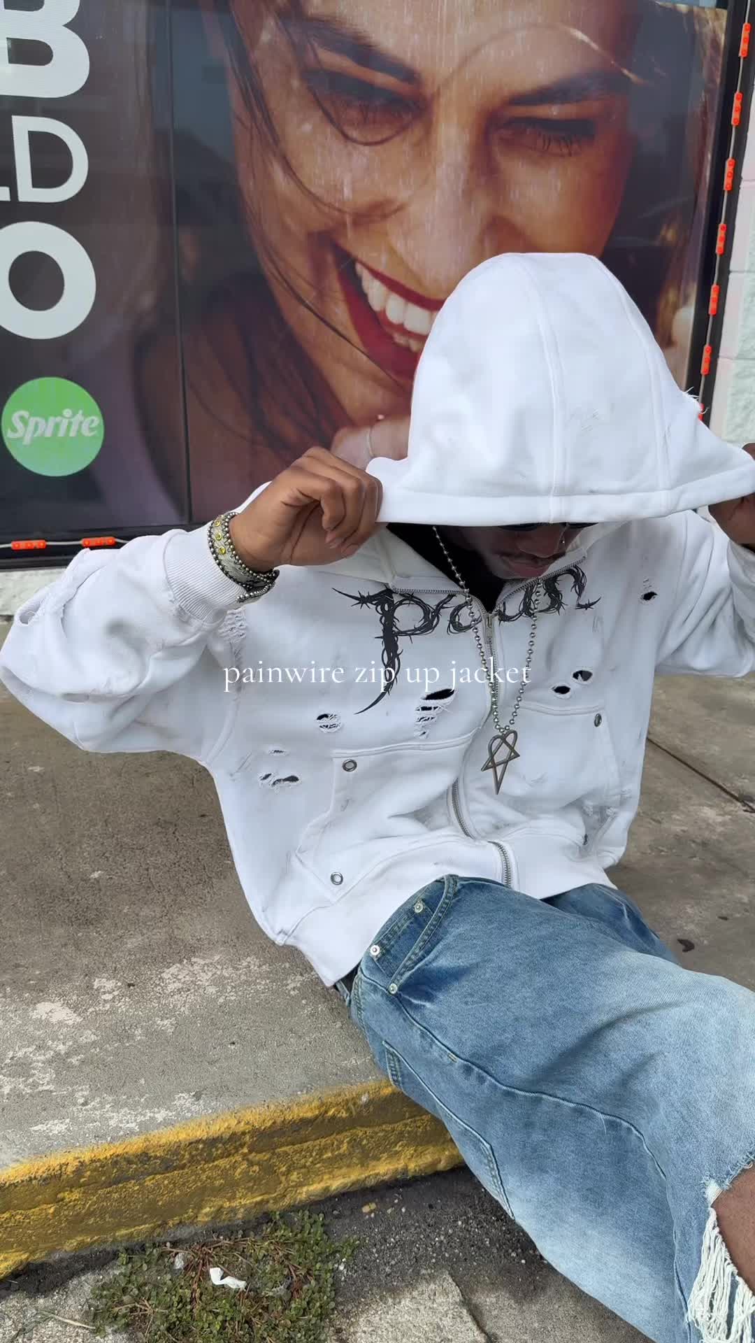 @HIYELLA