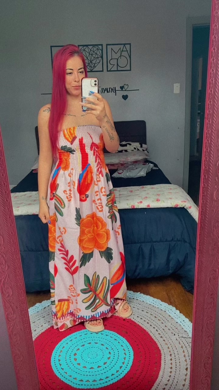 @jhenii_freitas