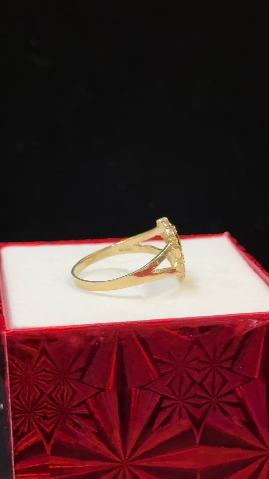 @AliJewelers