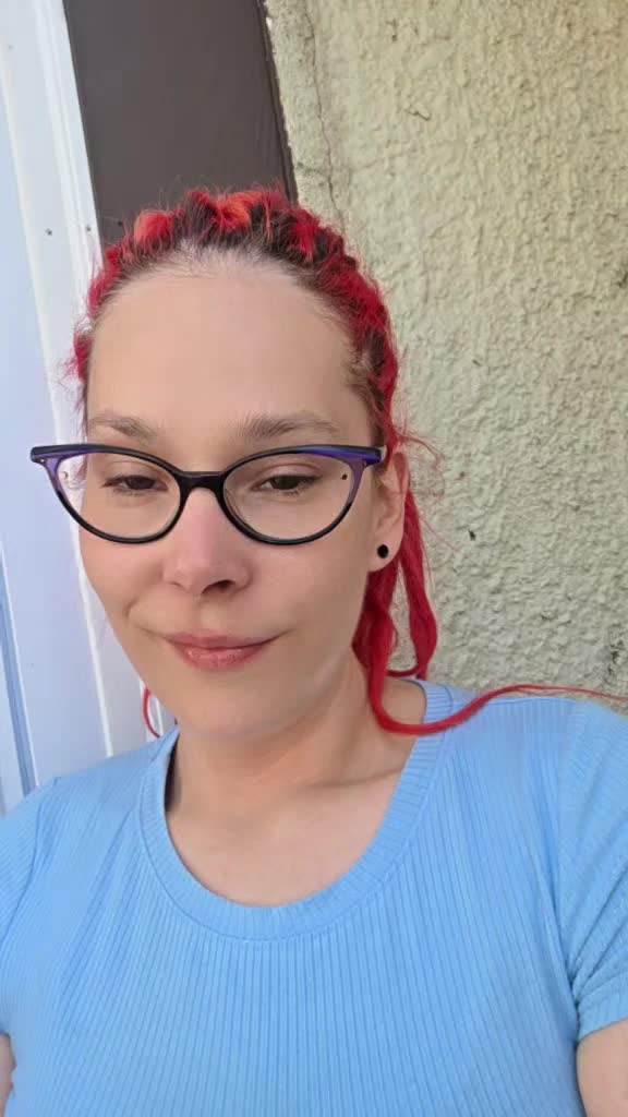 @Mombie1991