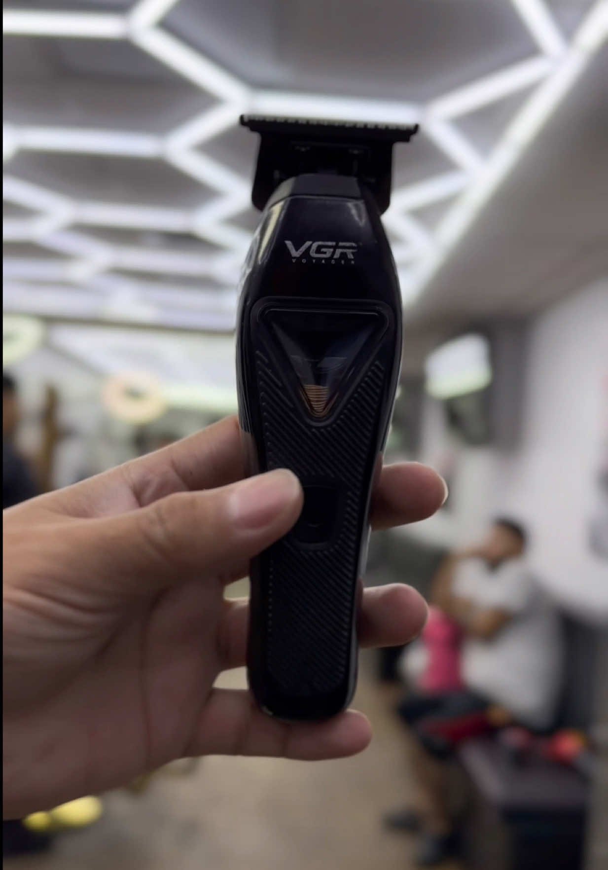 @Jisai Barber