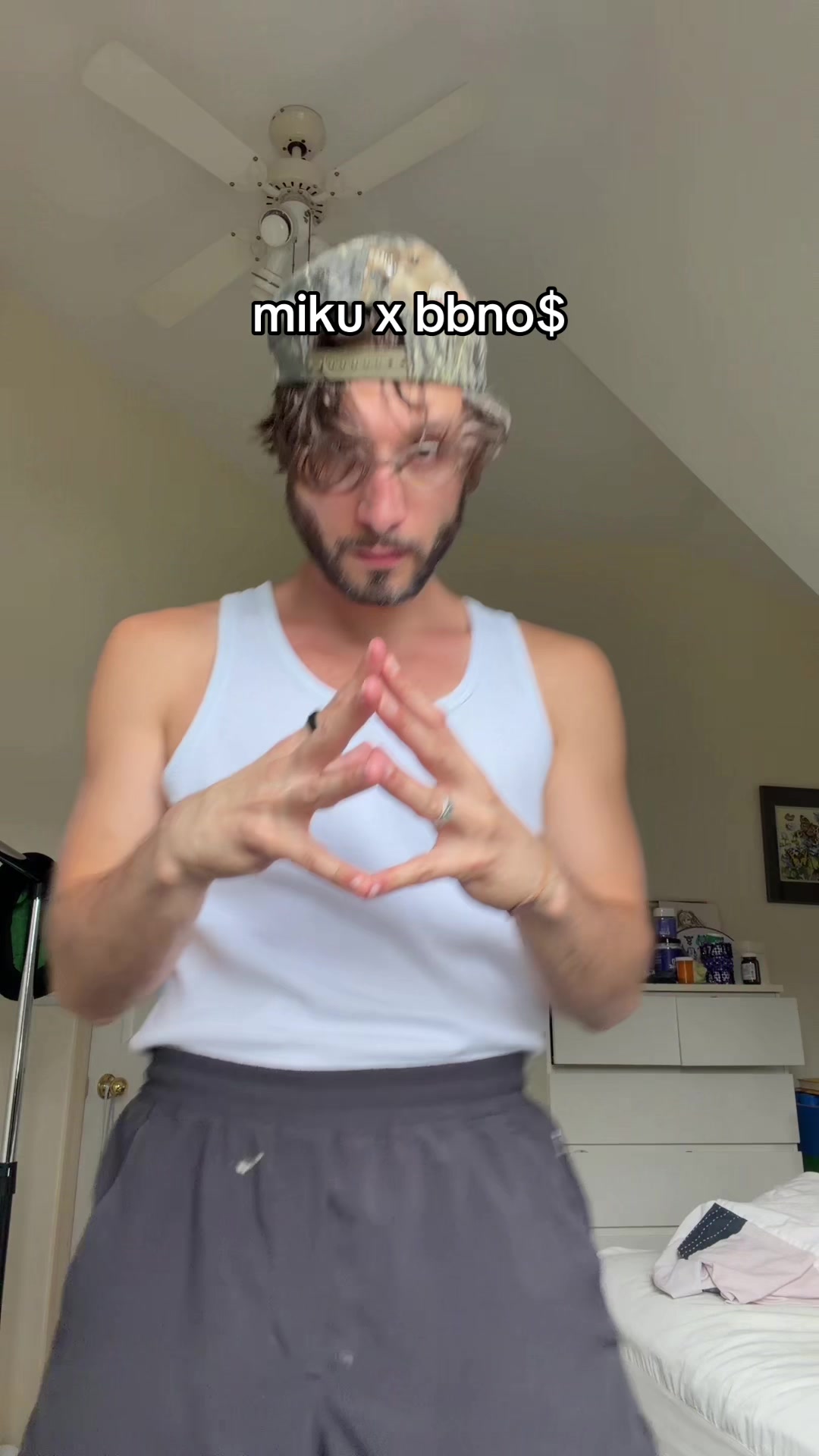 @bbno$