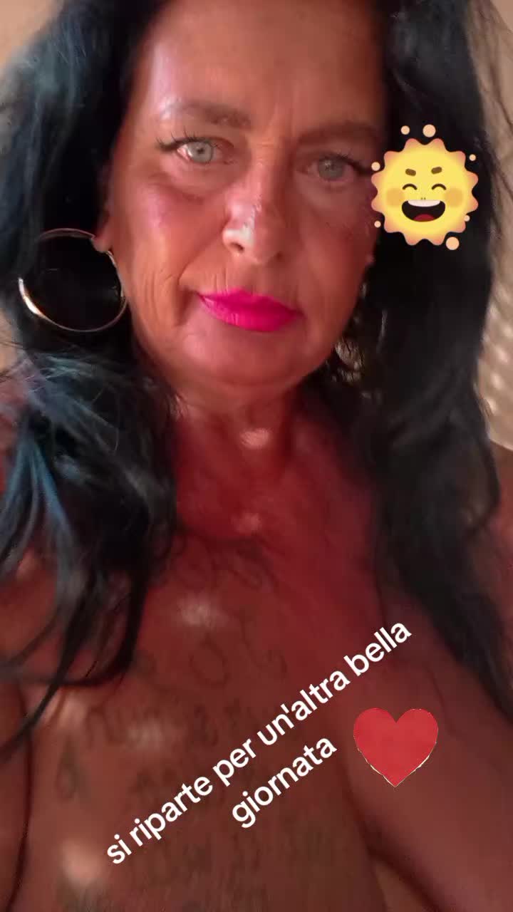 @annadesantis634