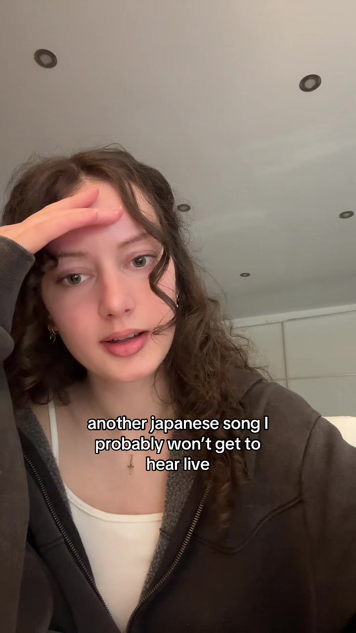 @nicole