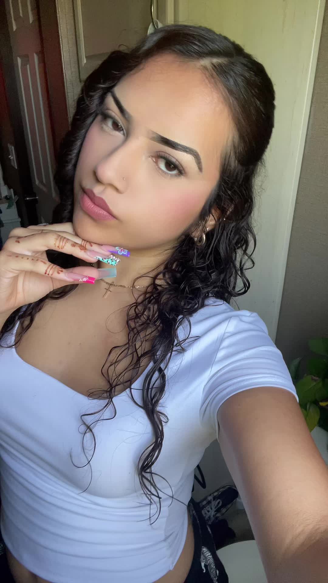 @nicolette