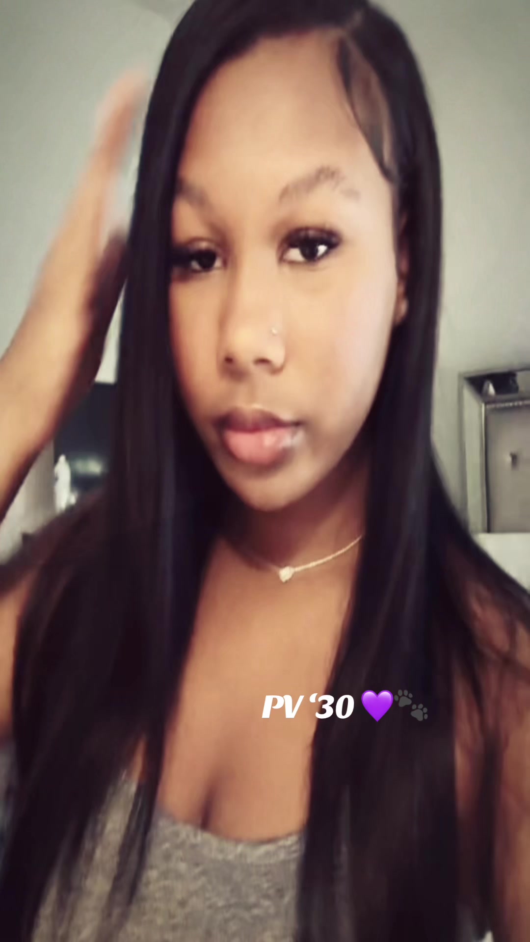@arielleenicole