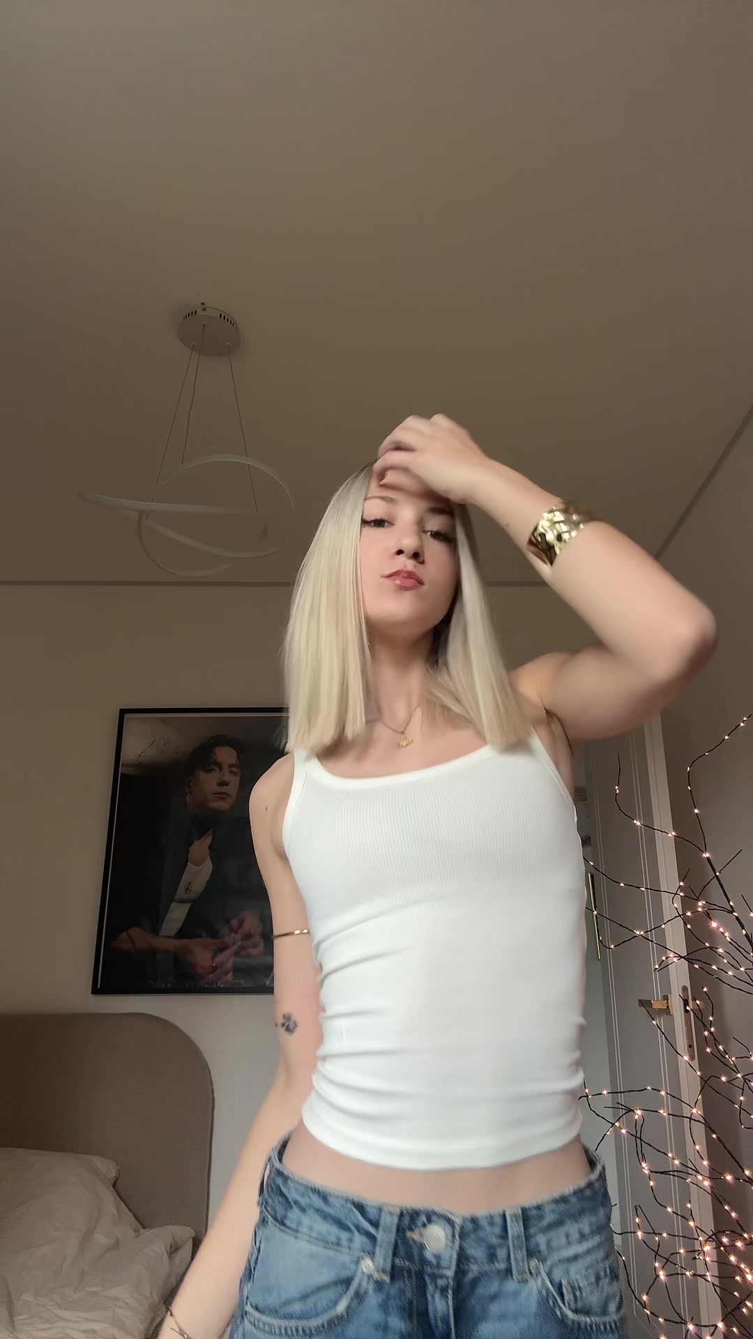 @𝓜𝓪𝓻𝓽𝔂𝓷𝓪 🥀