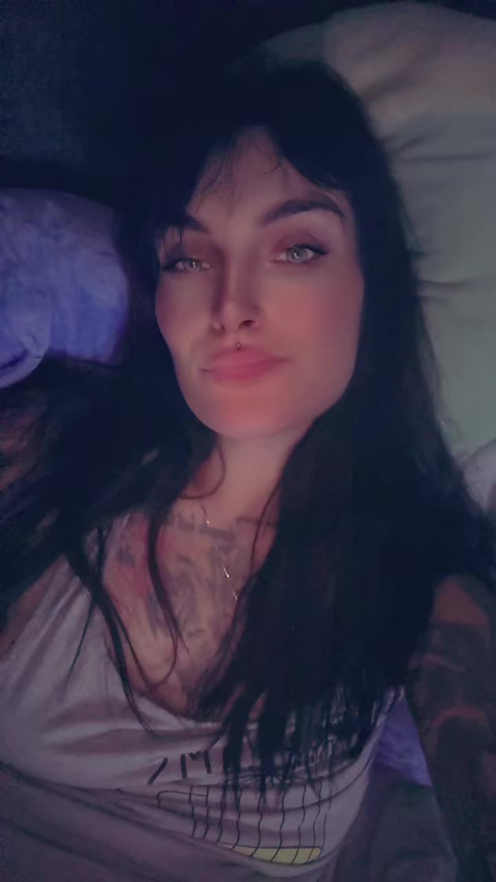 @Michelle🦅