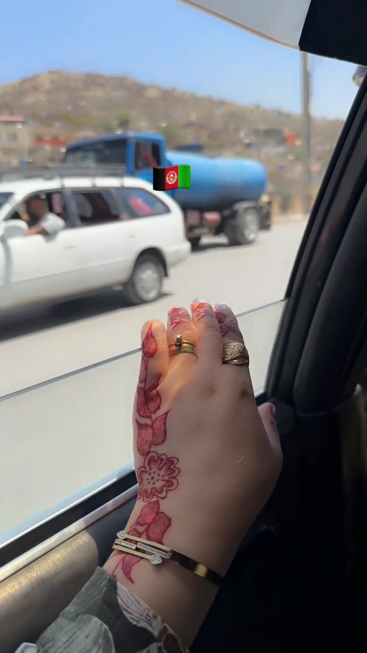 @Siran 👩❤️👨🦋❤️