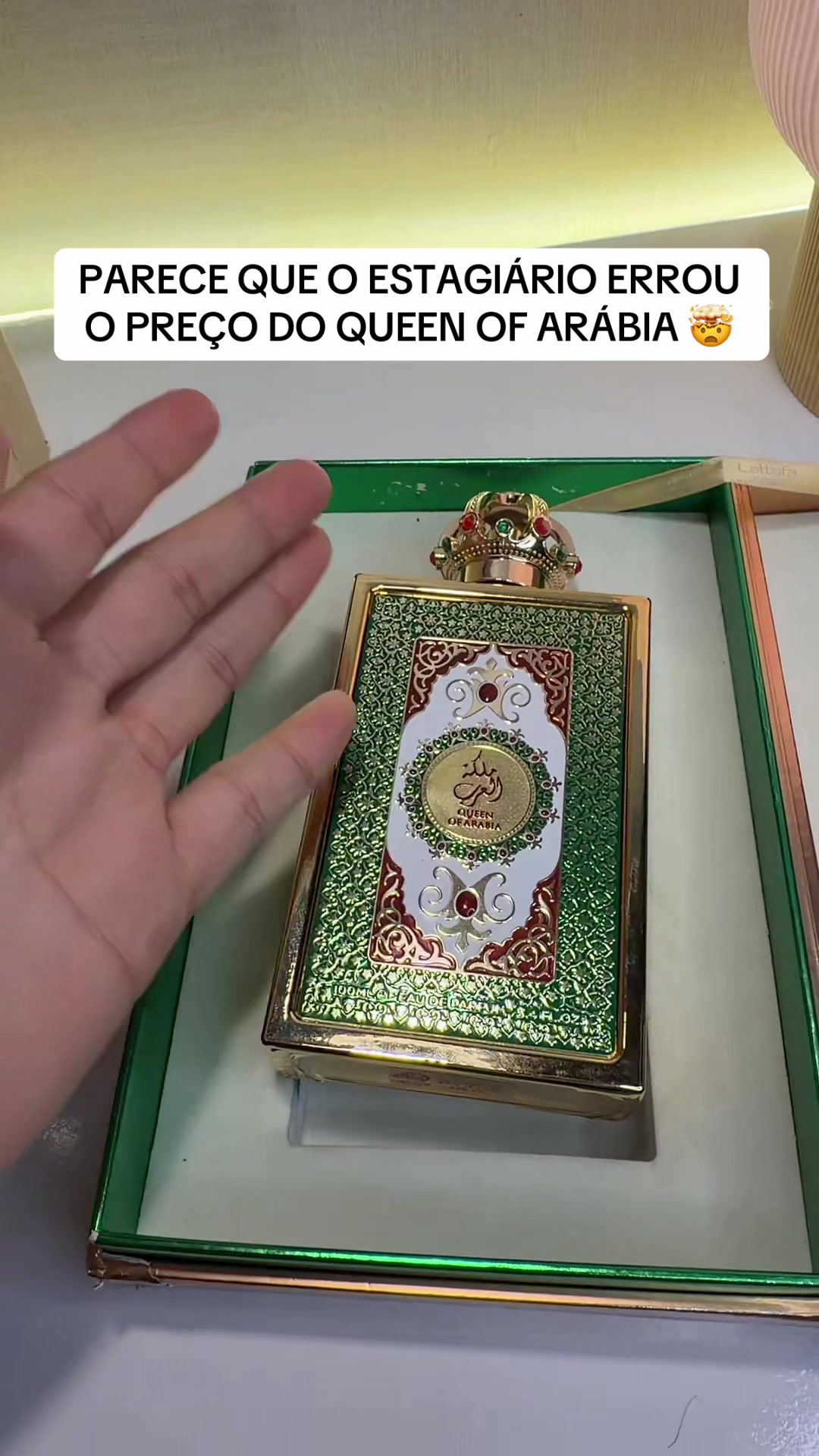 @Vivi e Carol • Perfumes