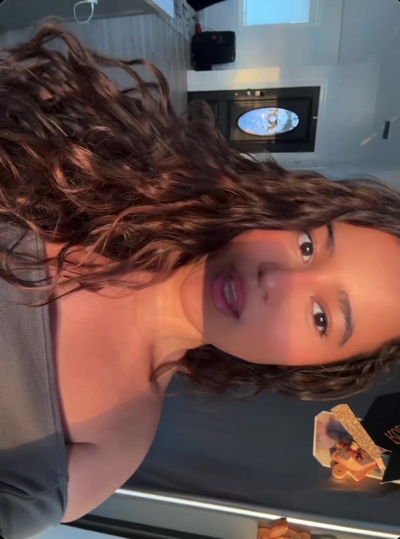 @nessa <3