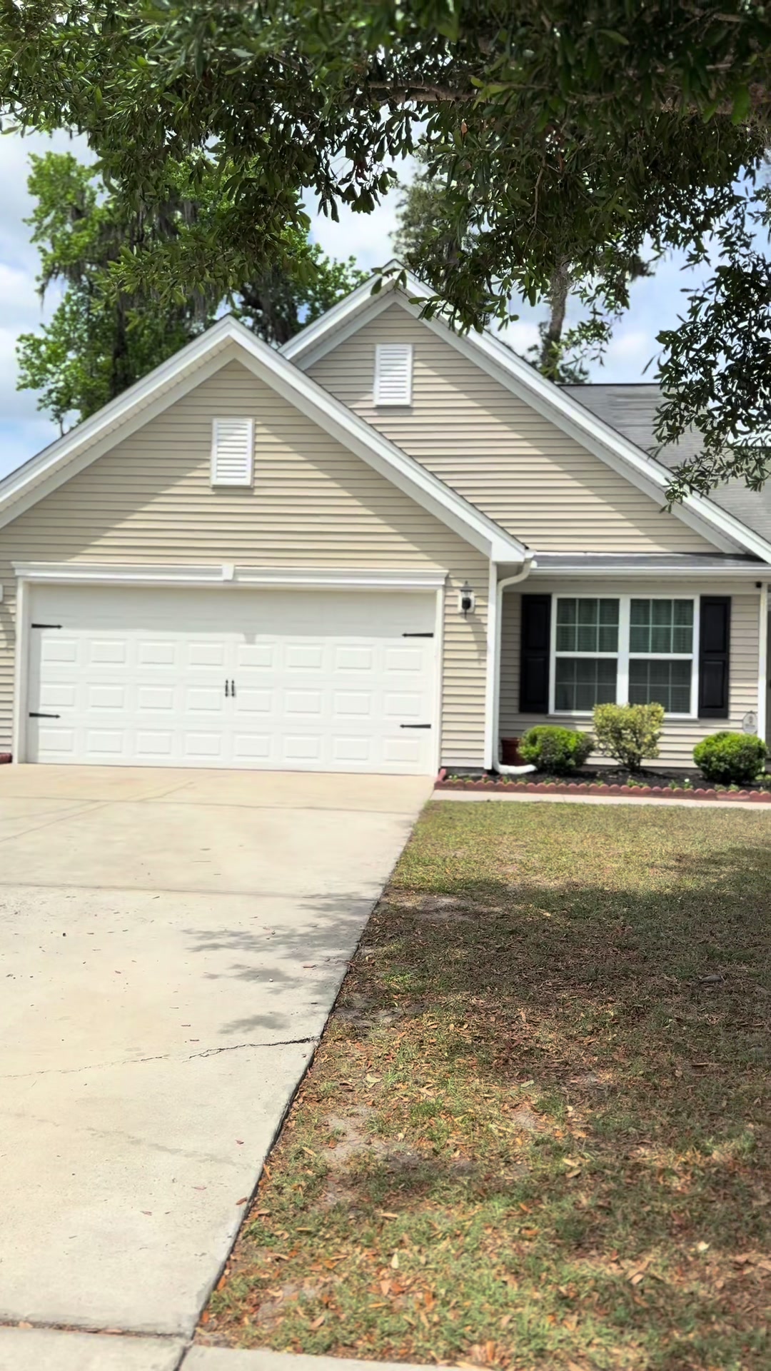 @Brandi.M-Realtor
