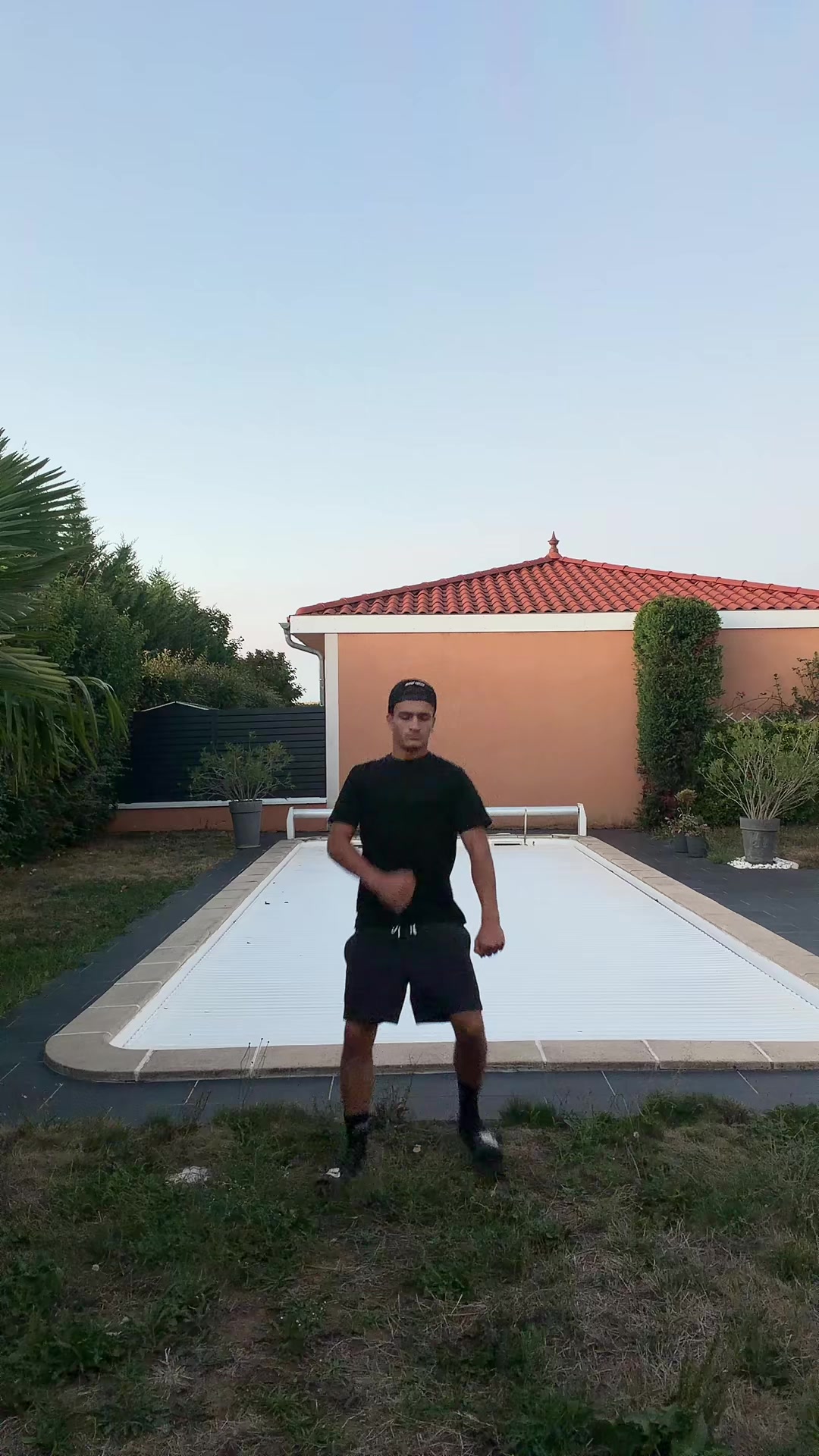 @r0main