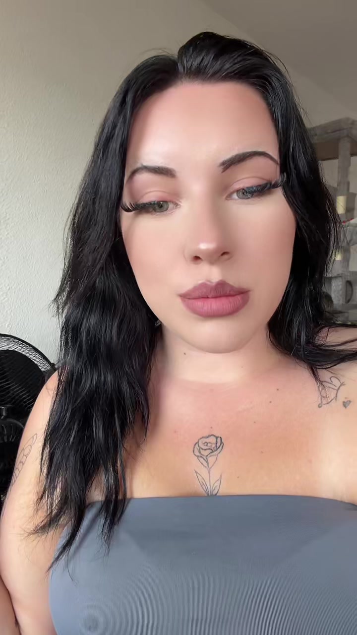 @𝐚𝐧𝐠𝐞𝐥𝐢𝐣.