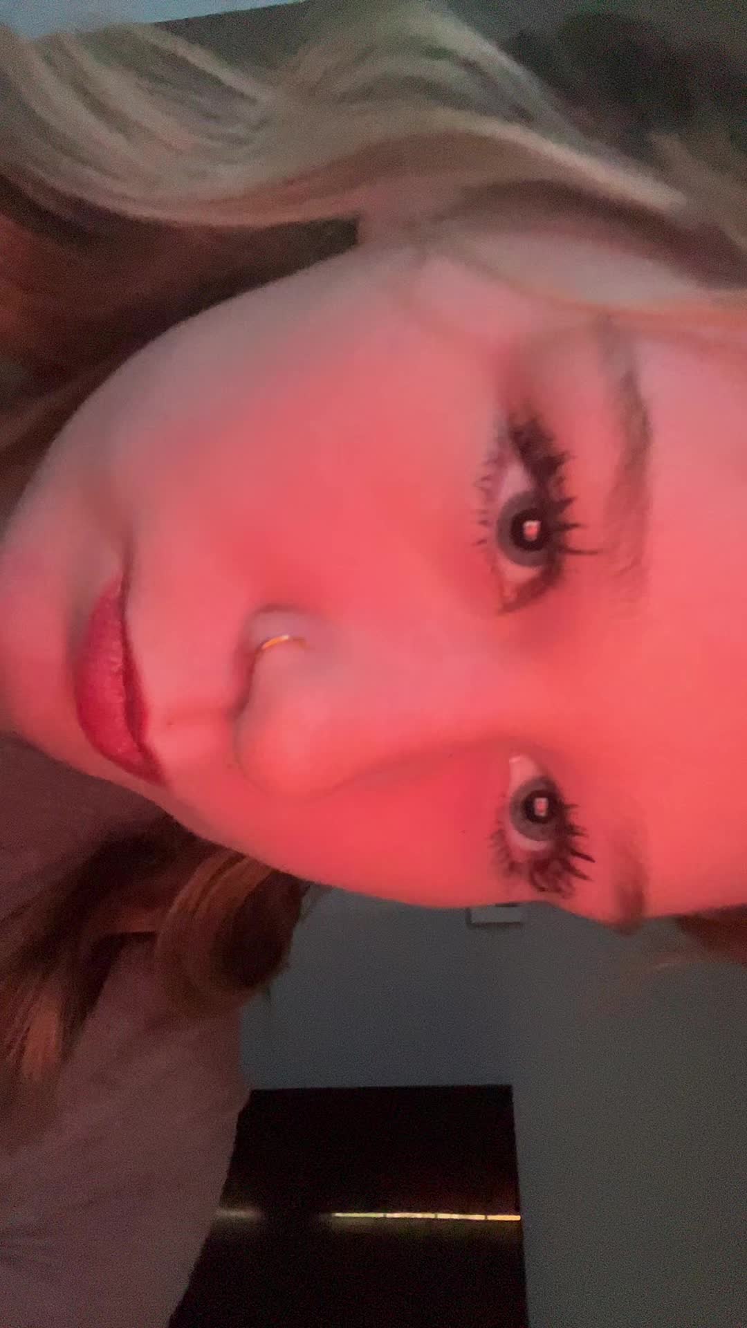 @elle