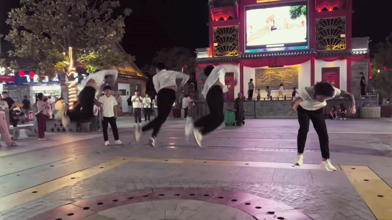 @🐣桑朱姆🐝